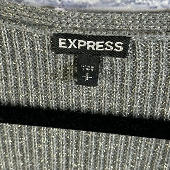 ✨ Express Gray Metallic Shimmer Sweater - V-Neck, Three-Quarter Sleeve, Size Sm - Picture 2 of 3